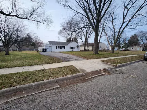 2108 Adel St, Janesville, WI 53546