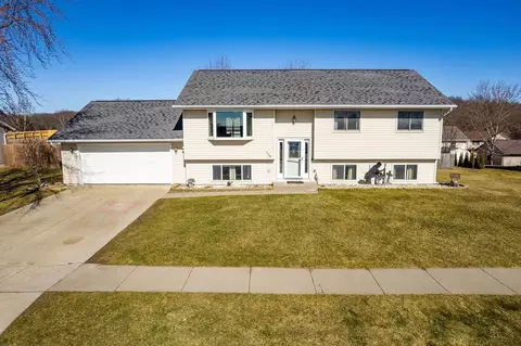 138 Kellie Marie Ct, Reedsburg, WI 53959