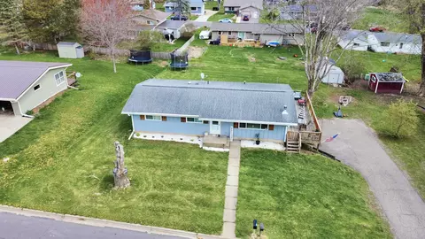 2065 W Preston Dr, Richland Center, WI 53581