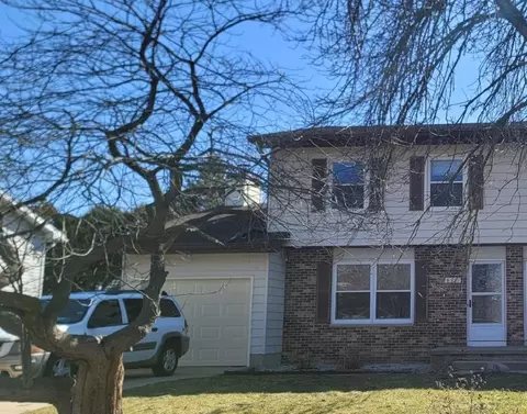 2656 Chesapeake Dr, Fitchburg, WI 53719