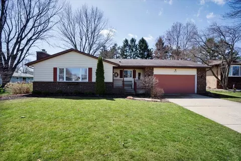 5513 Scott St, Mcfarland, WI 53558