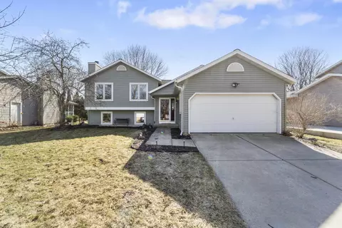 3913 Jenna Dr, Madison, WI 53704