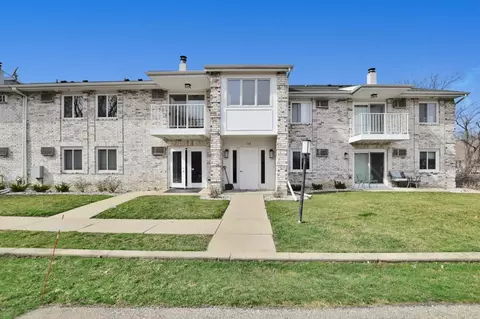 132 Ponwood Cir #E, Madison, WI 53717