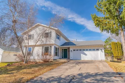 2706 Tucson Trl, Madison, WI 53719