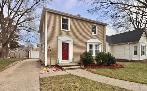 727 Lincoln Ave, Beloit, WI 53511