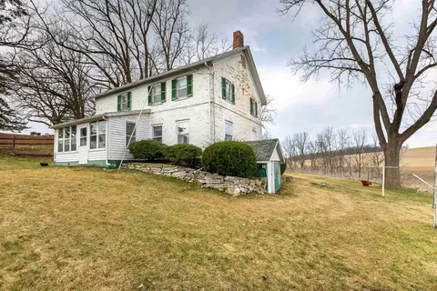 5014 Highway 78, South Wayne, WI 53587