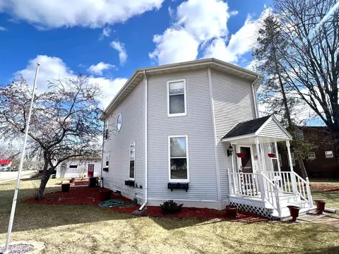 234 N Iowa St, Muscoda, WI 53573