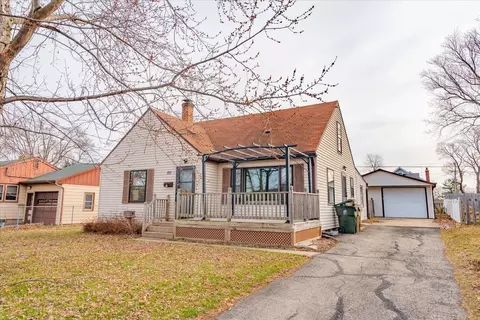 717 Gannon Ave, Madison, WI 53714