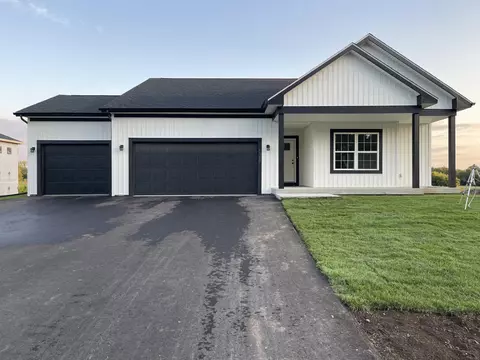 628 Kelsey Rd, Beloit, WI 53511