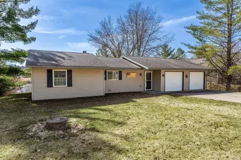 s473 Warbler Court, La Valle, WI 53941