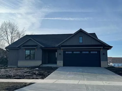 1308 Spahn Dr, Waunakee, WI 53597