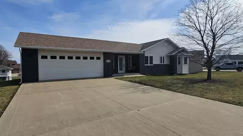 1326 Primrose Ln, Lancaster, WI 53813