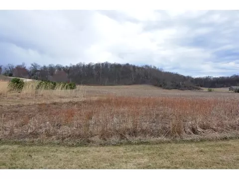L4 Carter Road, Mazomanie, WI 53560