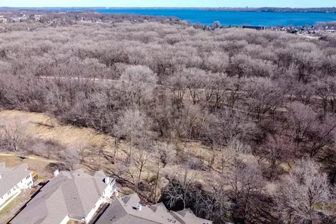 3207 Conservancy Ln, Middleton, WI 53562