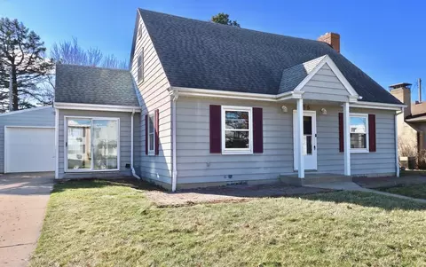 536 S Randall Ave, Janesville, WI 53545