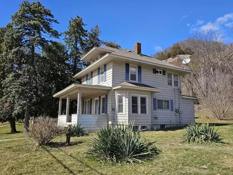 200 Main St, Ferryville, WI 54628