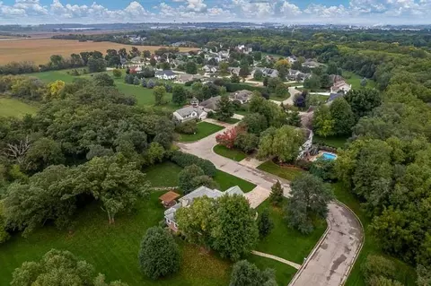 2607 Sarah Ln, Beloit, WI 53511