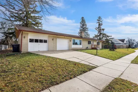 478 N Arch St, Janesville, WI 53548