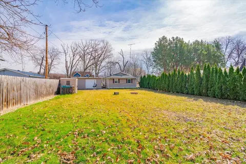 n1041 Olson Road, Edgerton, WI 53534
