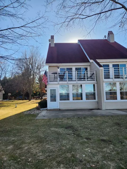 n7484 North Harbor Drive, New Lisbon, WI 53950