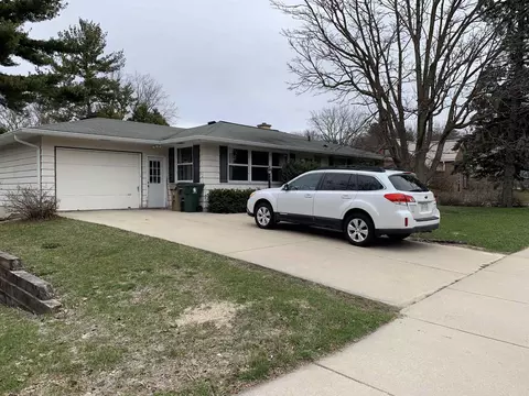 4406 Mineral Point Rd, Madison, WI 53705
