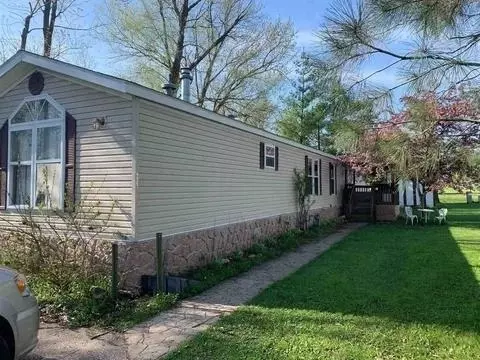 134 Attewell St #24, Mauston, WI 53948