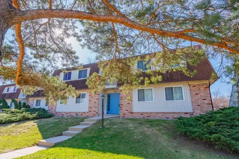 7203 Old Sauk Rd #B, Madison, WI 53717