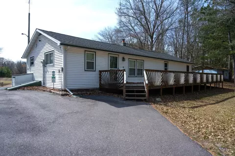 w7205 12th Avenue, Necedah, WI 54646
