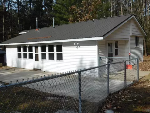 e2773 Phylane Road, Lone Rock, WI 53556