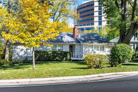 919 University Bay Dr, Madison, WI 53705