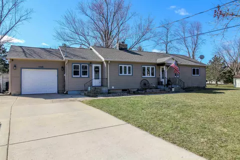 116 Margaret Ave, Fort Atkinson, WI 53538