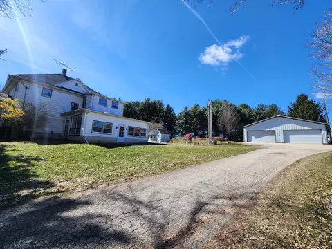 n5737 Us 151, Beaver Dam, WI 53916