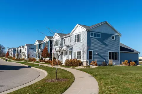 5126 Argus Ln, Fitchburg, WI 53711