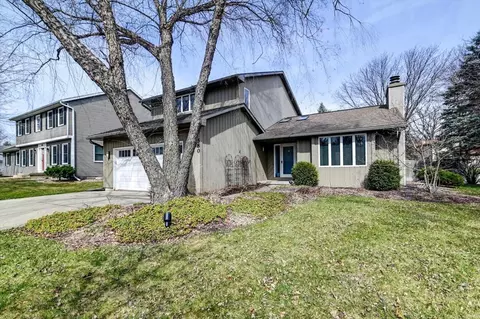 580 Arthur St, Verona, WI 53593