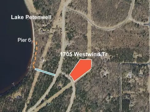 1705 Westwind Trl, Nekoosa, WI 54457