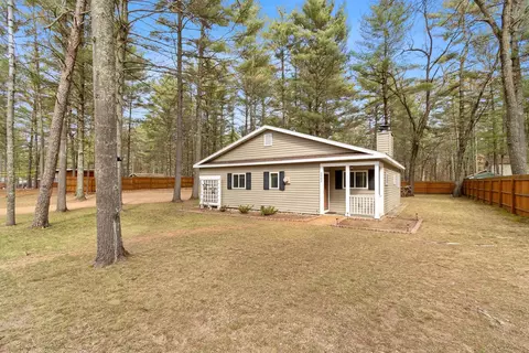 2062 Wigwam St, Friendship, WI 53934