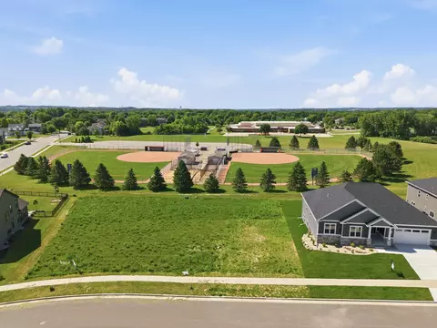 737 Mocha Way, Verona, WI 53593