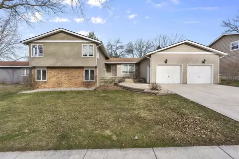 2012 Adderbury Ln, Madison, WI 53711