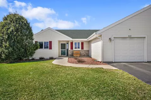 529 England St, Cambridge, WI 53523