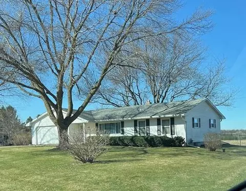 2435 Simpson Ct, Mcfarland, WI 53558