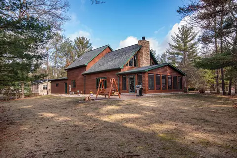 112 Sunset Cir, Wisconsin Dells, WI 53965