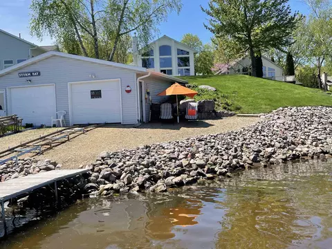 S7694a Lucille Lane, Merrimac, WI 53561