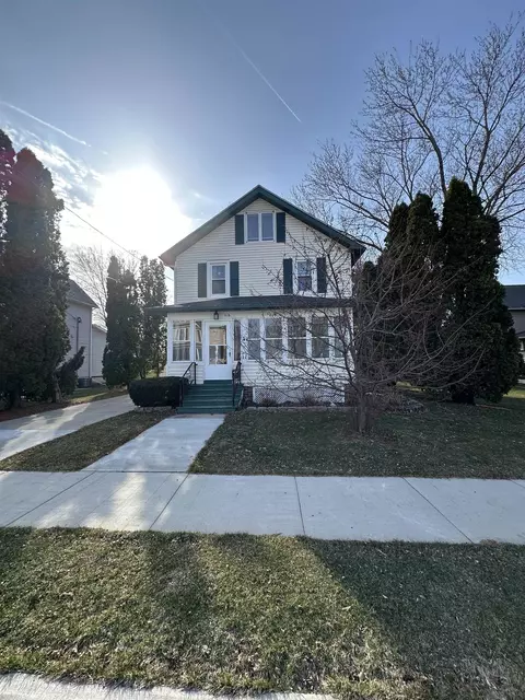 510 West St, Beaver Dam, WI 53916