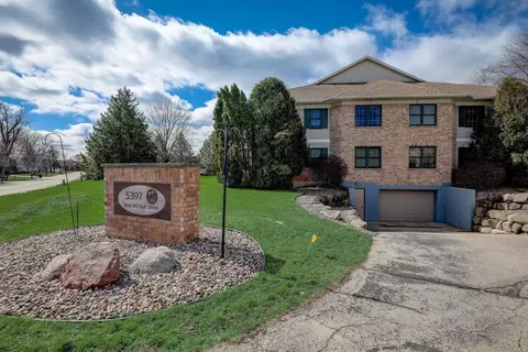 5397 Blue Bill Park Dr #2, Waunakee, WI 53597