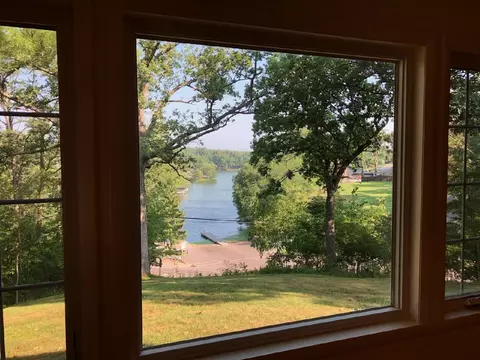 20 Hines Ter, Wisconsin Dells, WI 53965