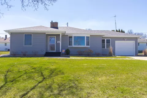 2524 16th St, Monroe, WI 53566