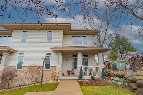 129 Carriage Way, Deforest, WI 53532