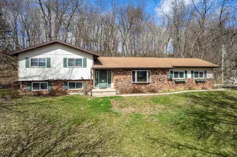 e3314 Branton Road, La Valle, WI 53941