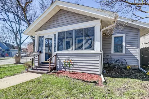 1870 Fisher St, Madison, WI 53713