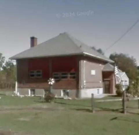 25522 Santa Klaus Ln, Richland Center, WI 53581